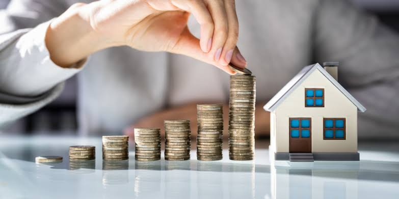 Real Estate Trends 2026 showing smart property investment and home buying tips for choosing the right property.
