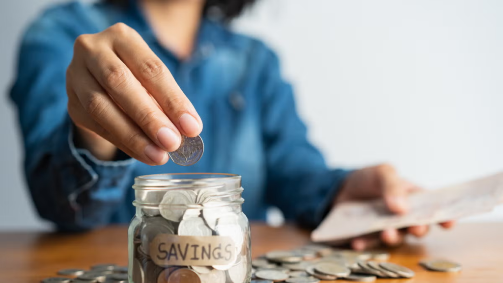 Money Saving Tips 2026: Simple ways to cut costs, manage monthly expenses, create a budget, and save more money.