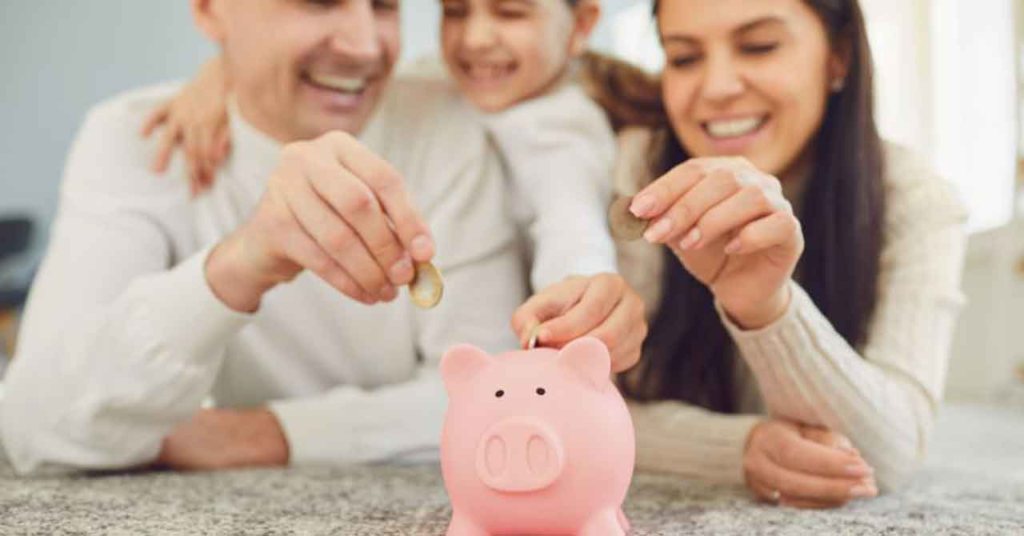 Personal Finance Guide 2026 showing simple budgeting, saving, spending, and money management tips for better financial planning.