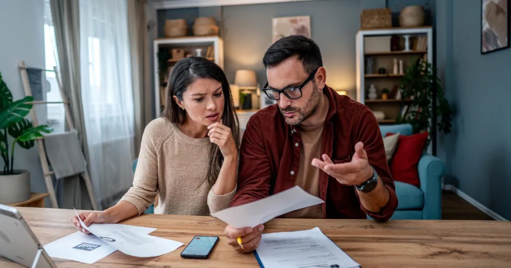 Personal Finance Guide 2026 showing simple budgeting, saving, spending, and money management tips for better financial planning.
